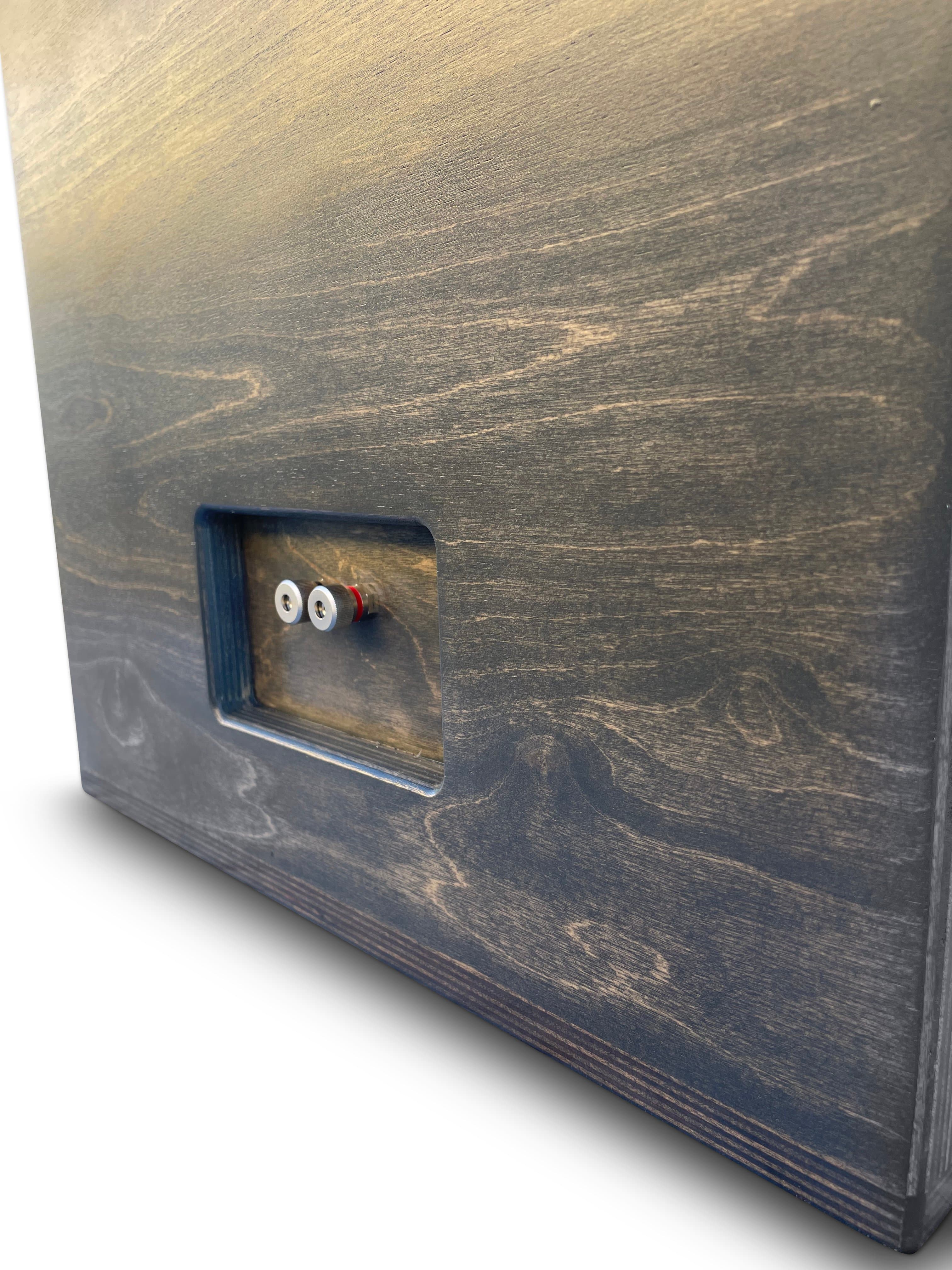 Branded Series - Single 15" 2.5 Cf Net Sealed Enclosure 4